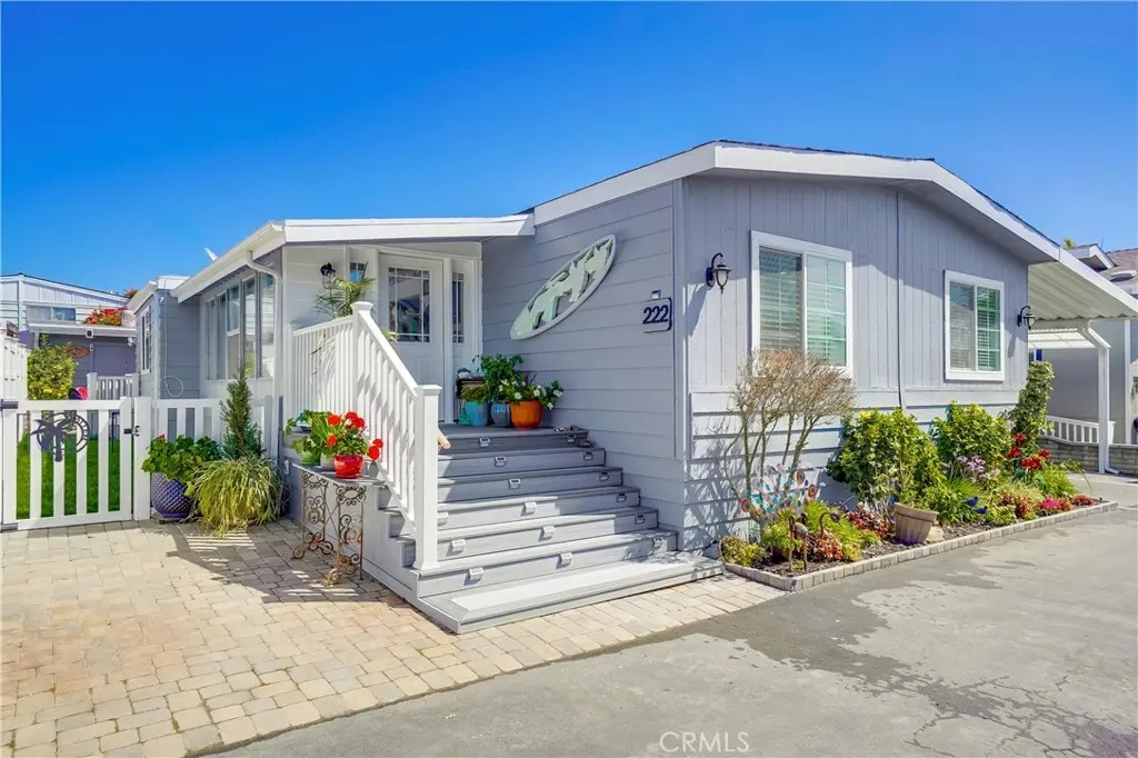 2275 W 25th #222