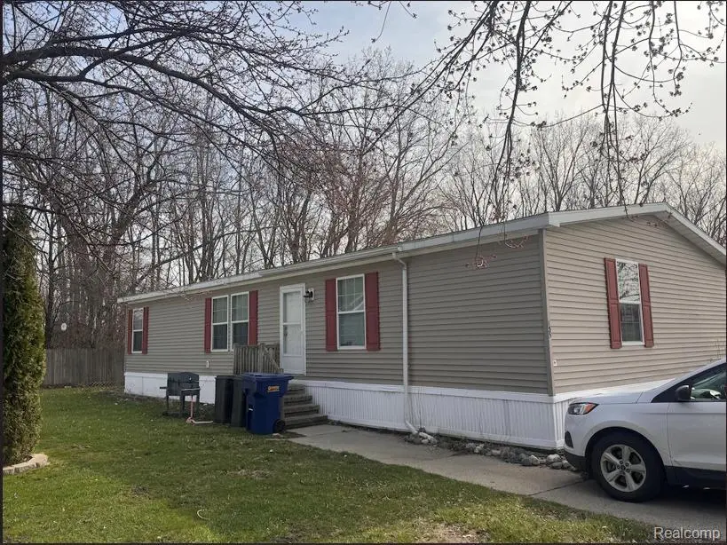 165 S Opdyke Rd