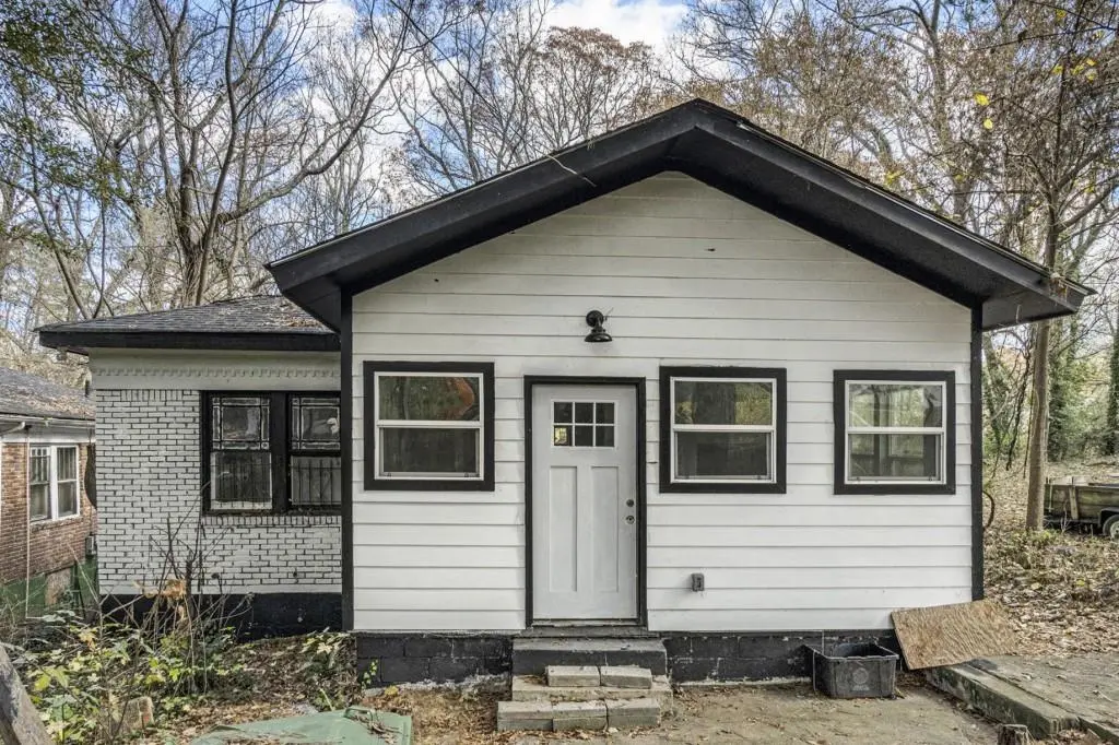 409 Lanier St NW