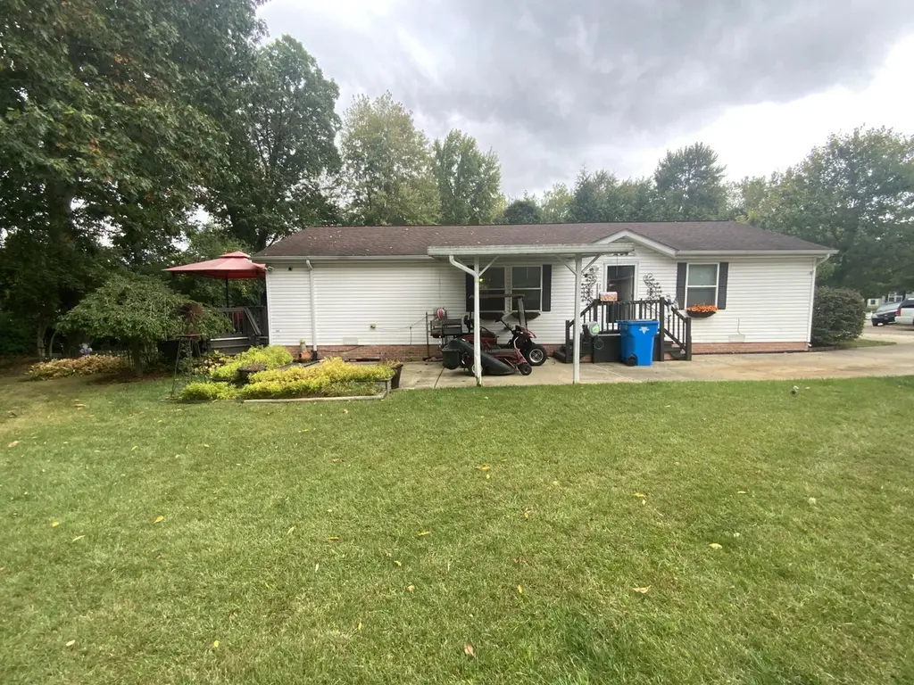 3363 Buckthorn Cir