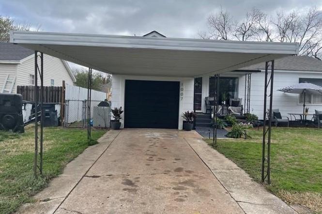 1007 Overland Ct