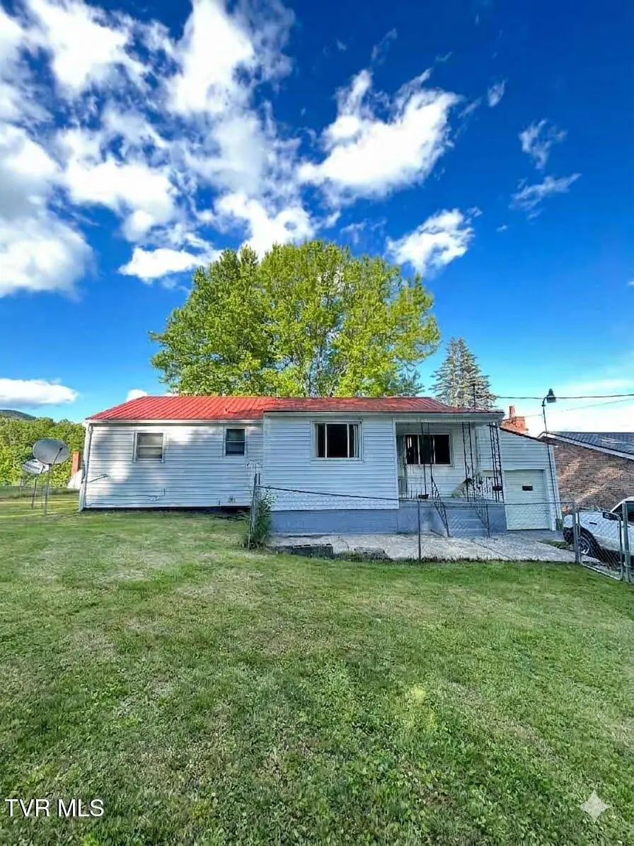 158 Super Hill Dr