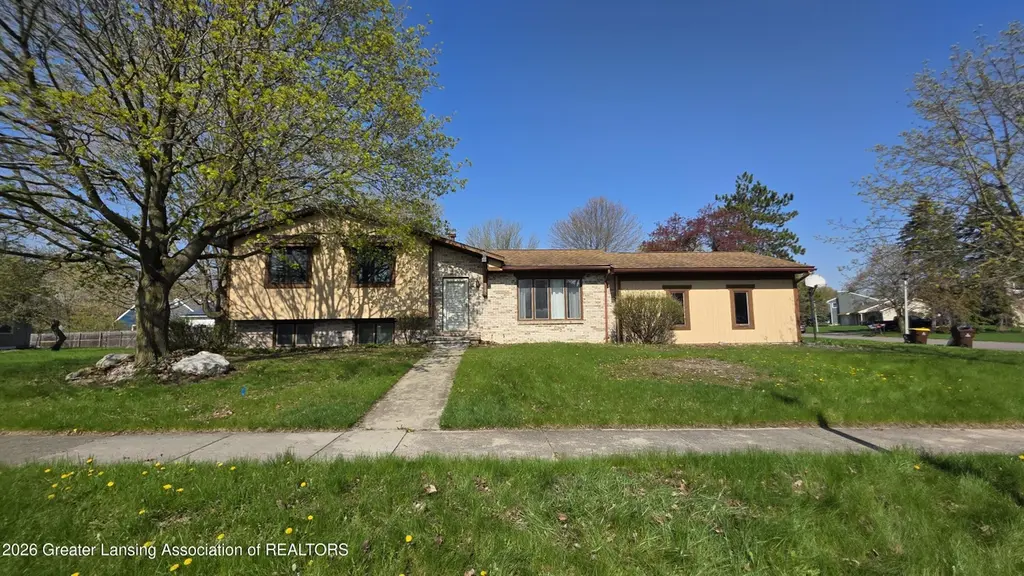 2105 Briarhill Dr