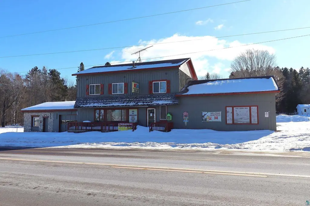 22195 Hwy 63