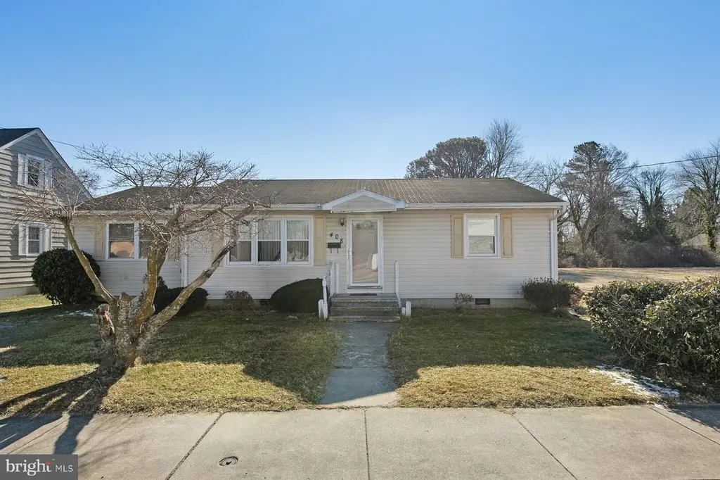 408 Flower St