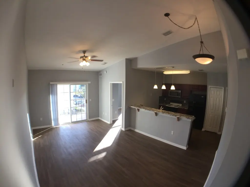 8235 Lobster Bay Ct