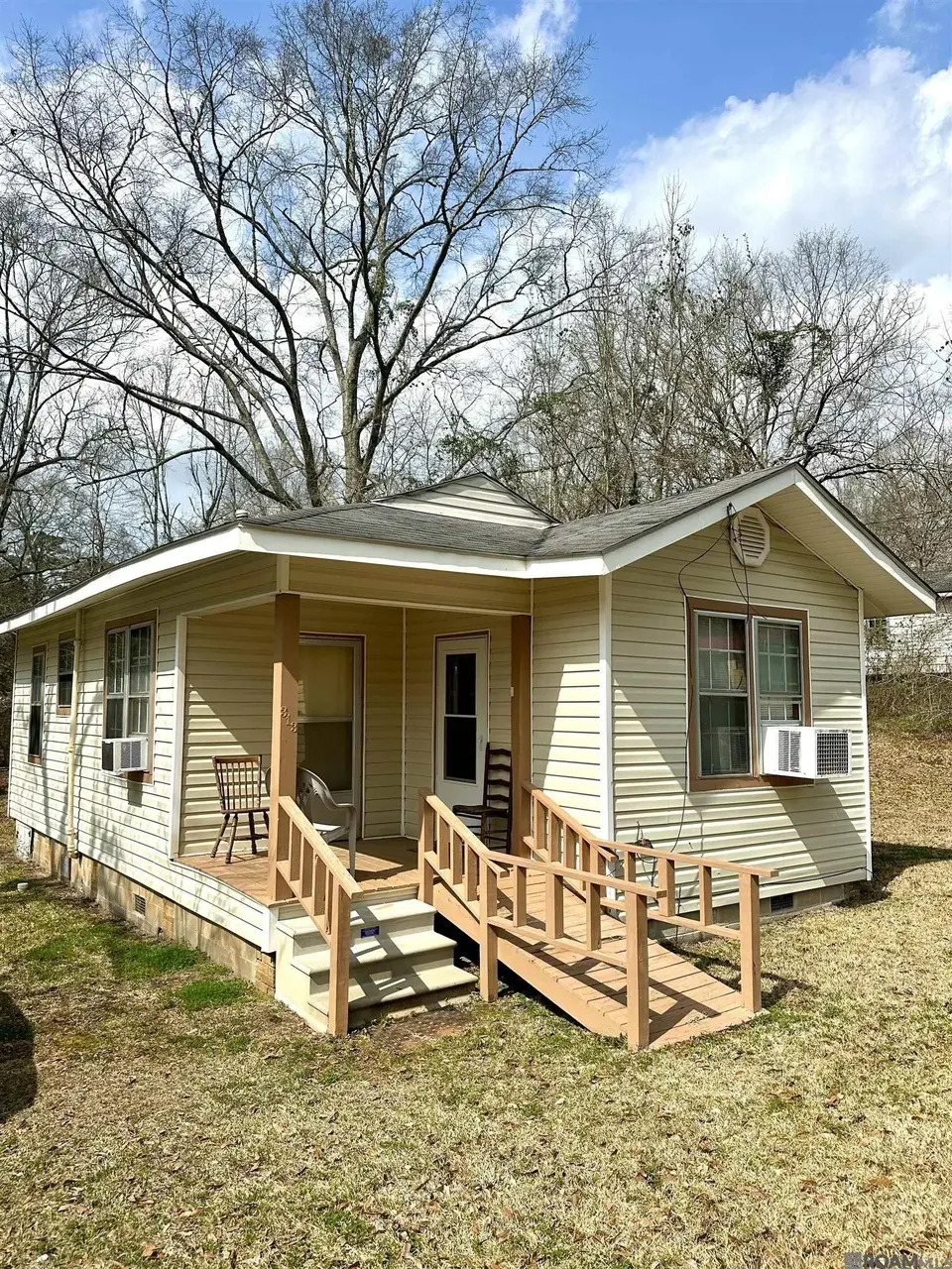 313 Josephine St
