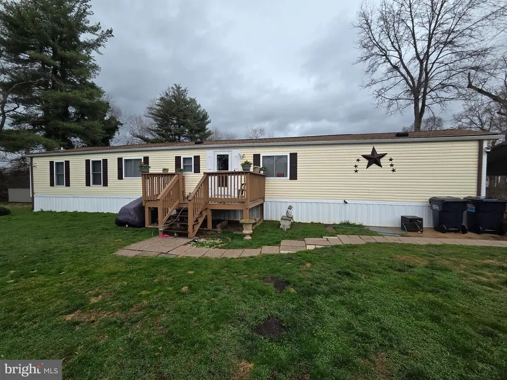 11 Westover Pl