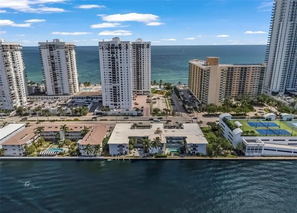 2600 S Ocean Dr Unit S304