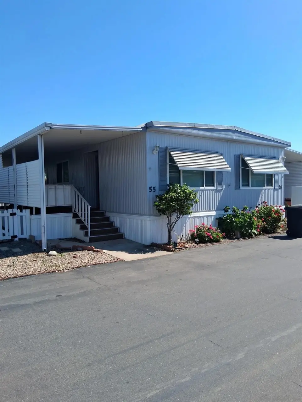 11949 Riverside Dr #55