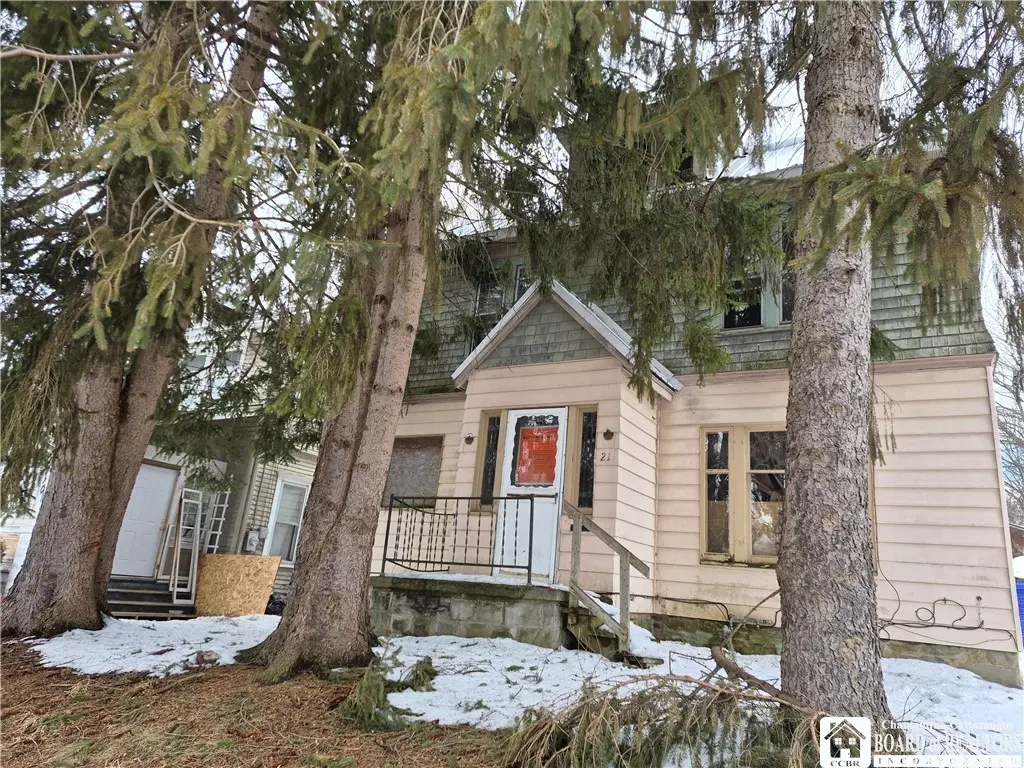 21 Price St