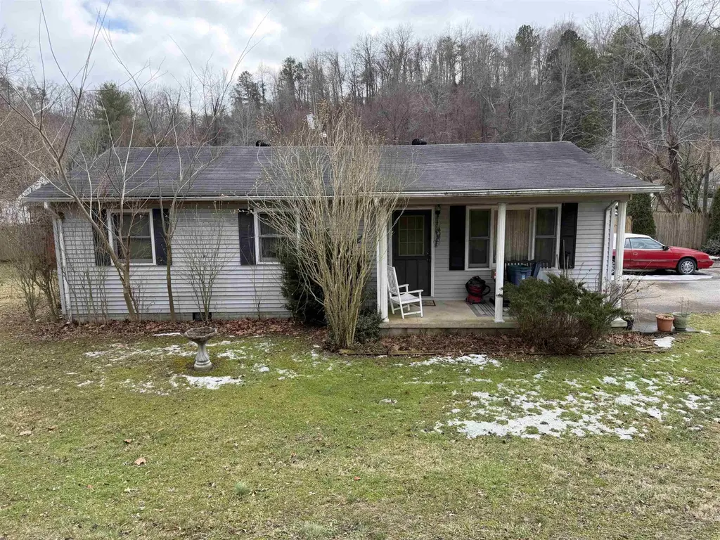 119 Embassy Drive Dr