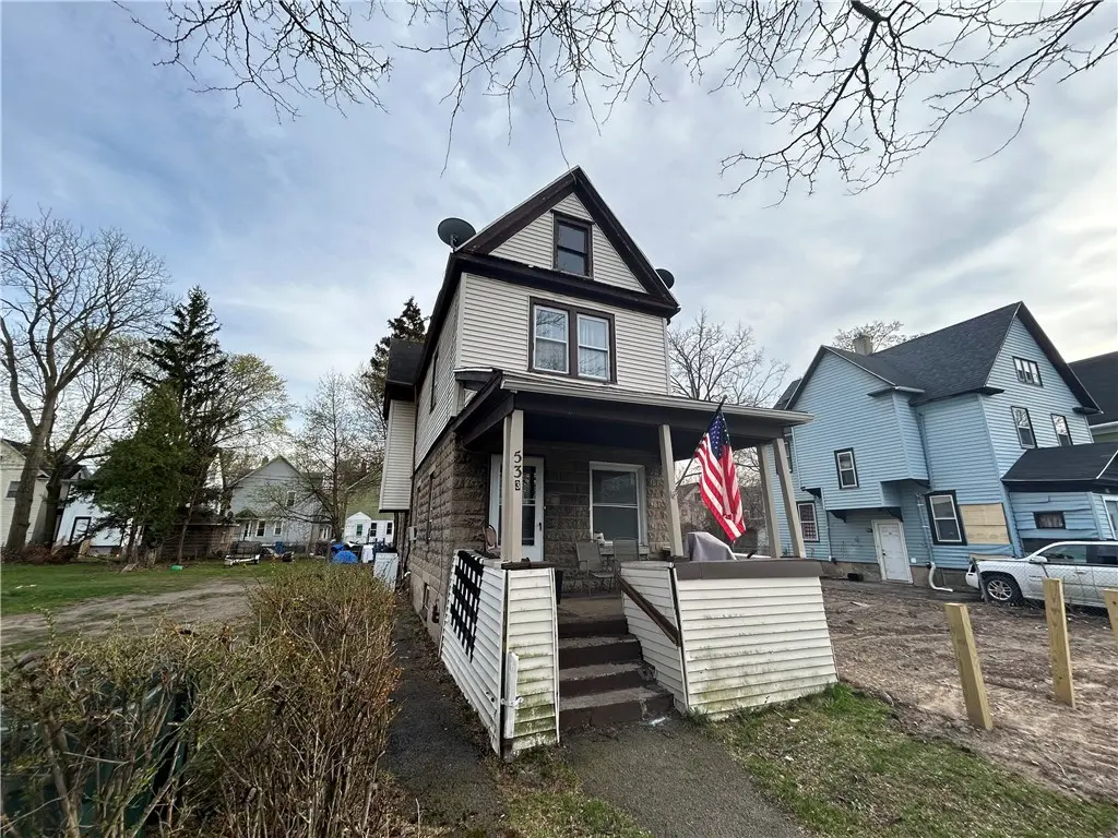 533 Frost Ave