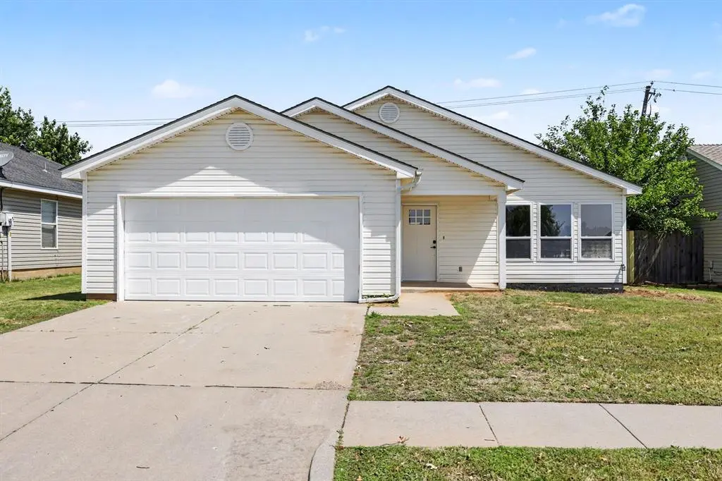 10445 Aberdeen Dr