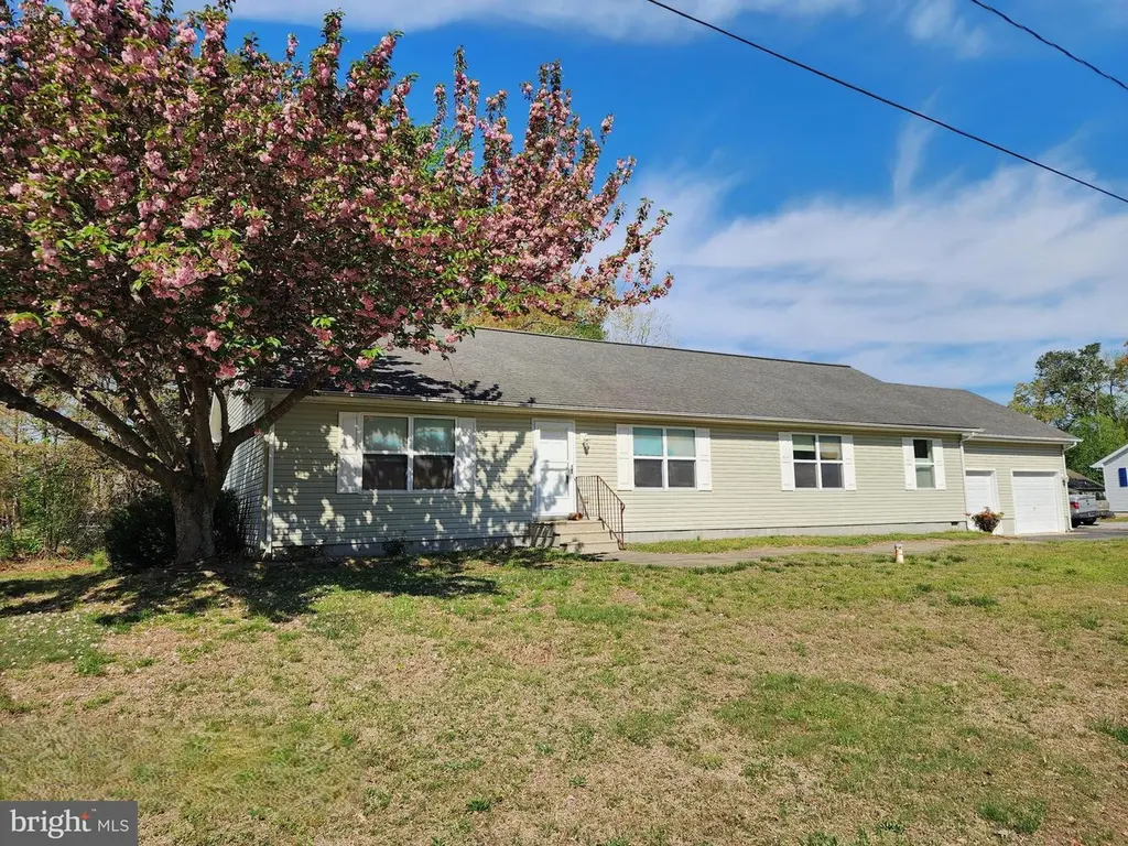 209 Sandy Beach Dr