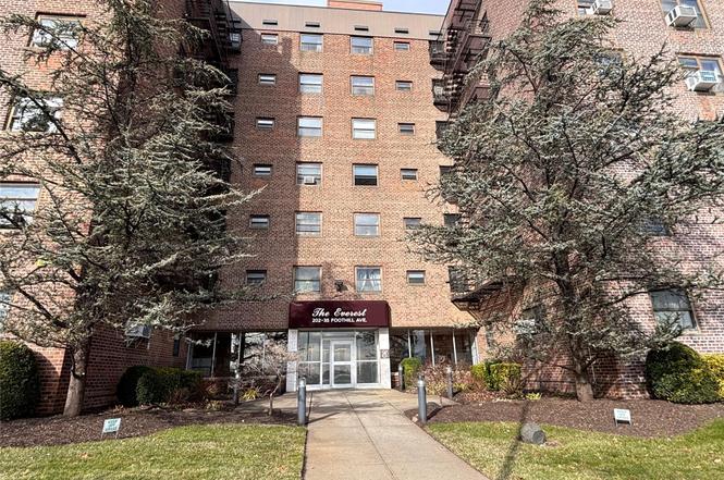 202-35 Foothill  Ave #21 Foothill Ave Unit A21