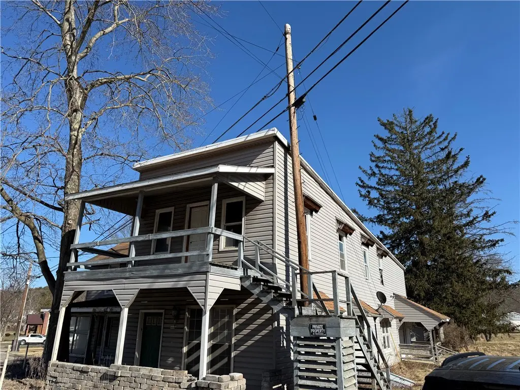 17265 Route 36