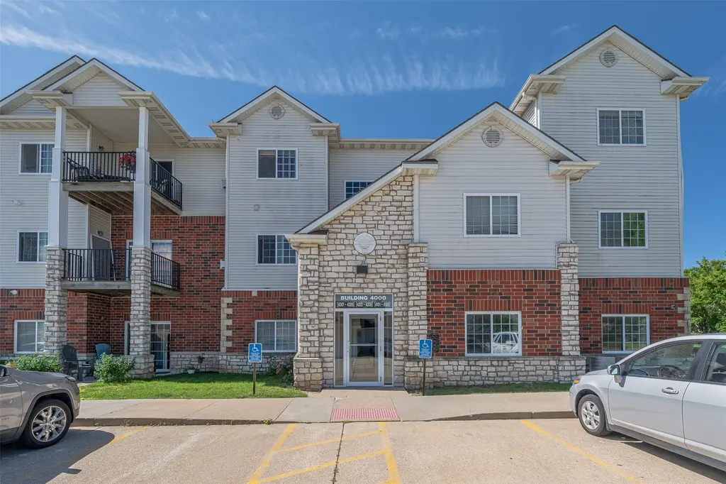 6255 Beechtree Dr #4205