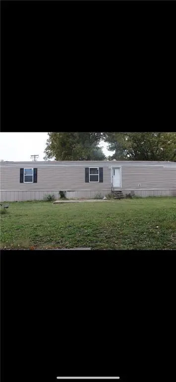 1 Oakdale Dr
