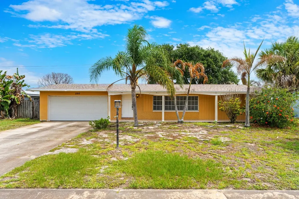 290 Carissa Dr
