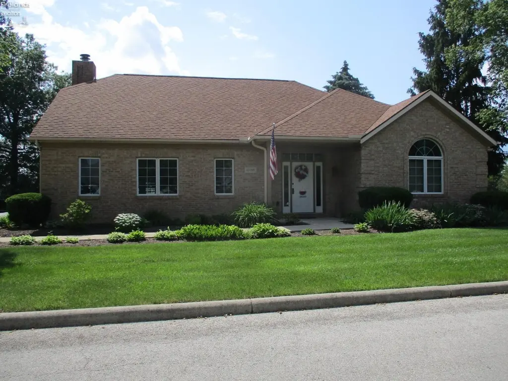 832 Turnbury Ln #28