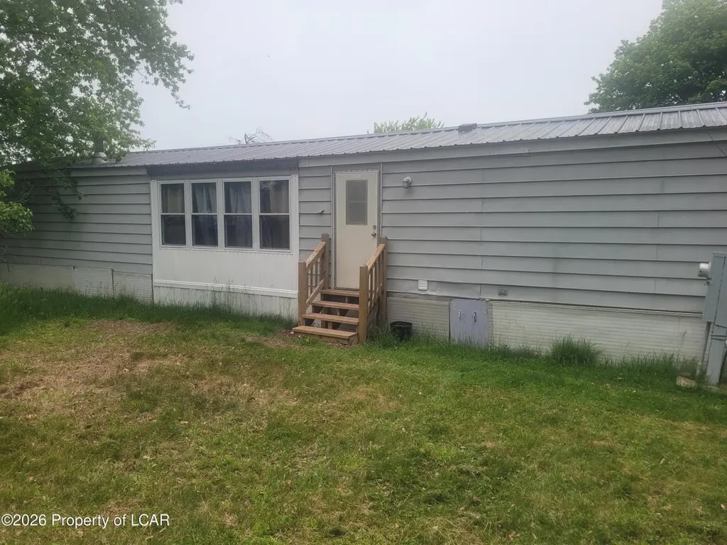 266 Silver Maple Ln