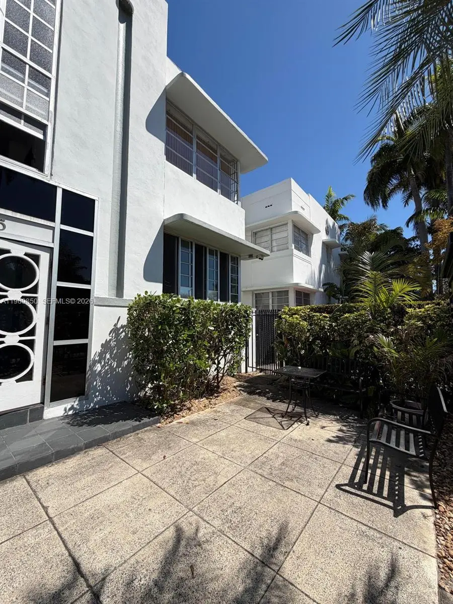 1525 Meridian Ave #108