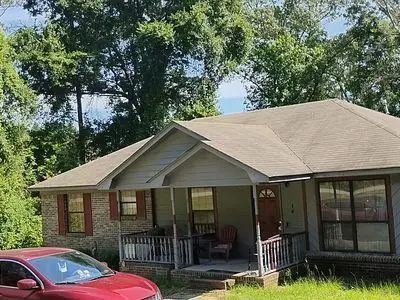 370 Saint Stephens Ave