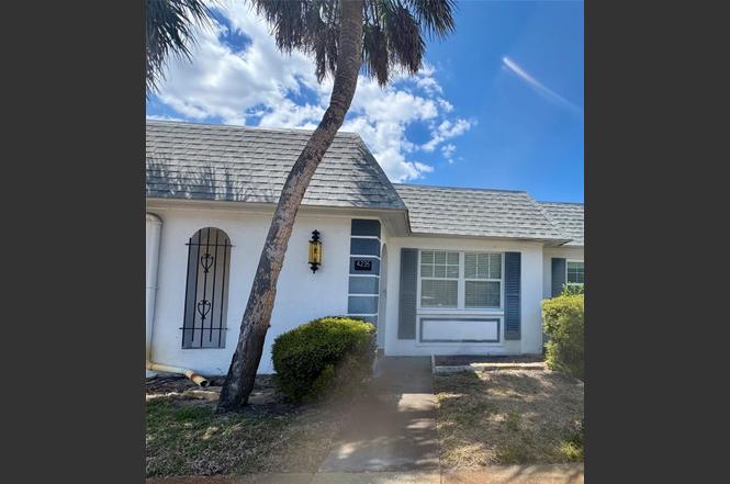 4235 Sheldon Pl #4235