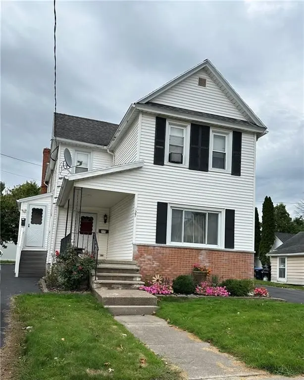 127 Hutchins St