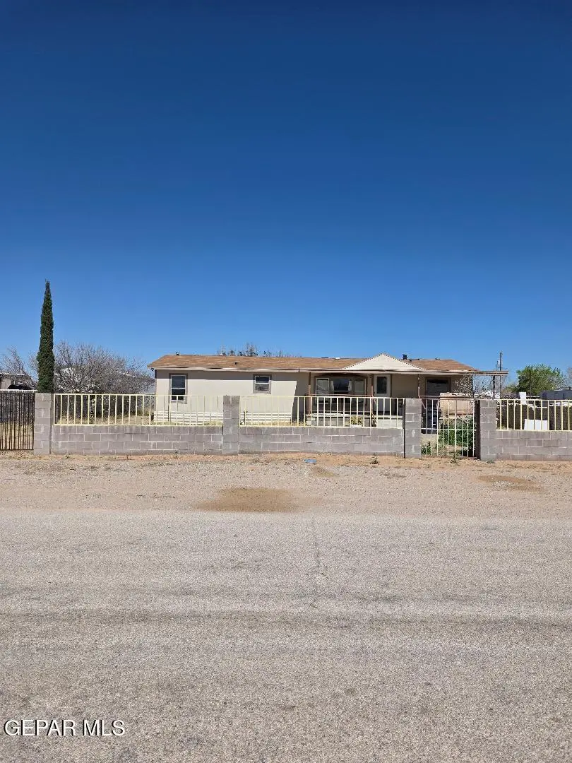 15111 Gwendolyn Dr