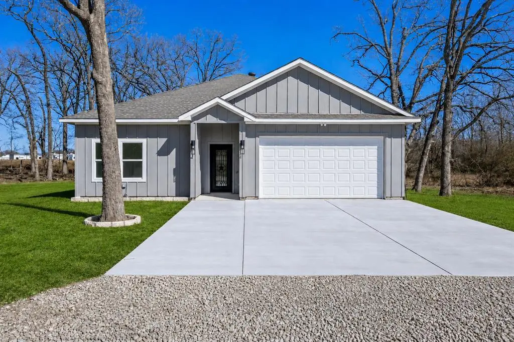 202 Dover Dr