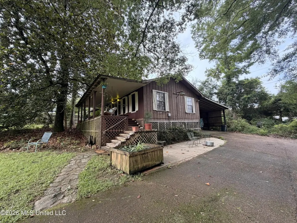 818 S Cleveland Ave