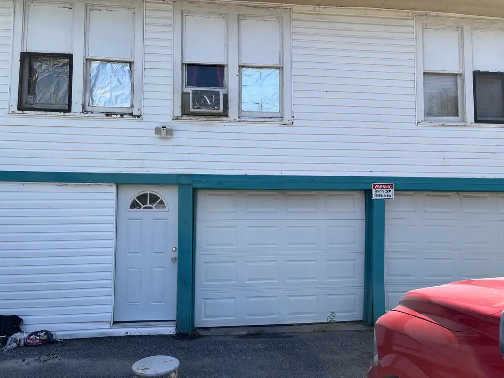 2028 Snider Ave