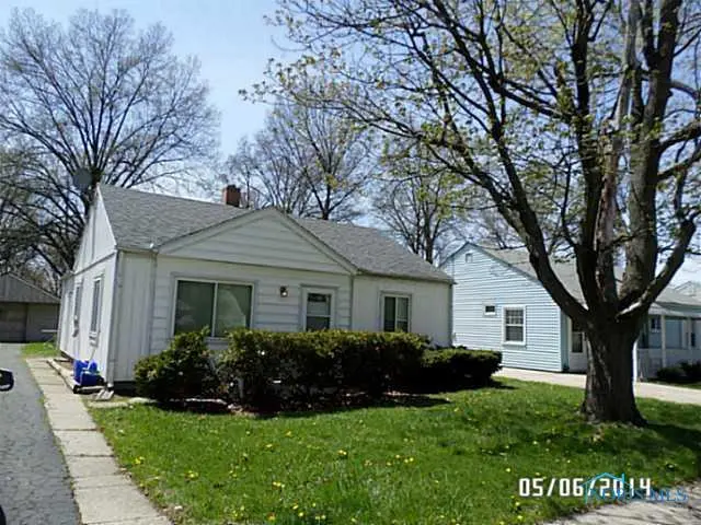 1113 Hugo St