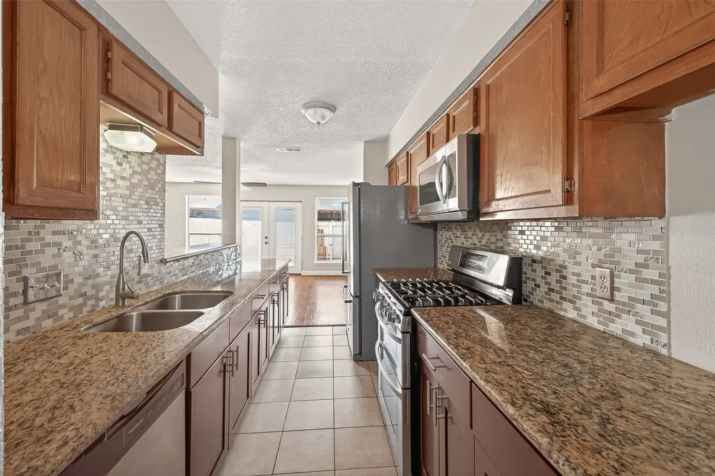 6424 Kentwick Dr Unit 24/3