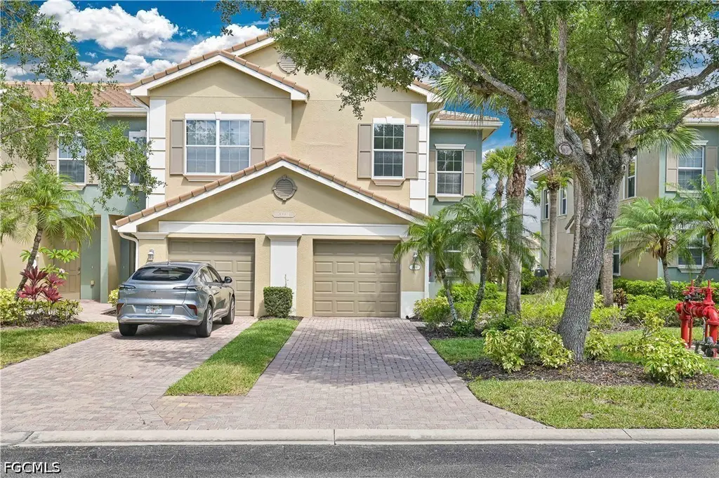 3231 Cottonwood Bnd #306