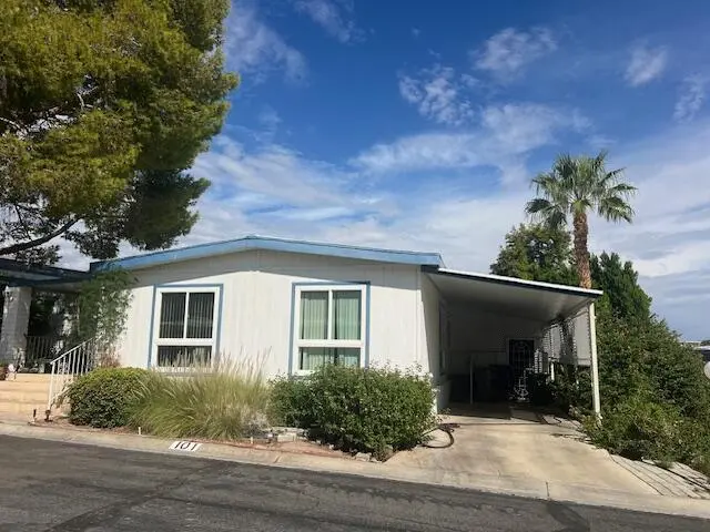 49305 Highway 74 #101