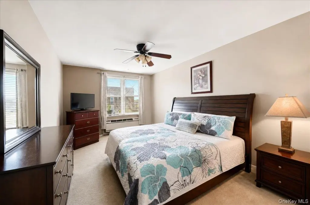 333 Bronx River Rd #712
