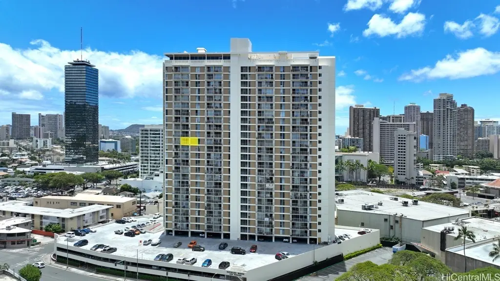 1655 Makaloa St #1616