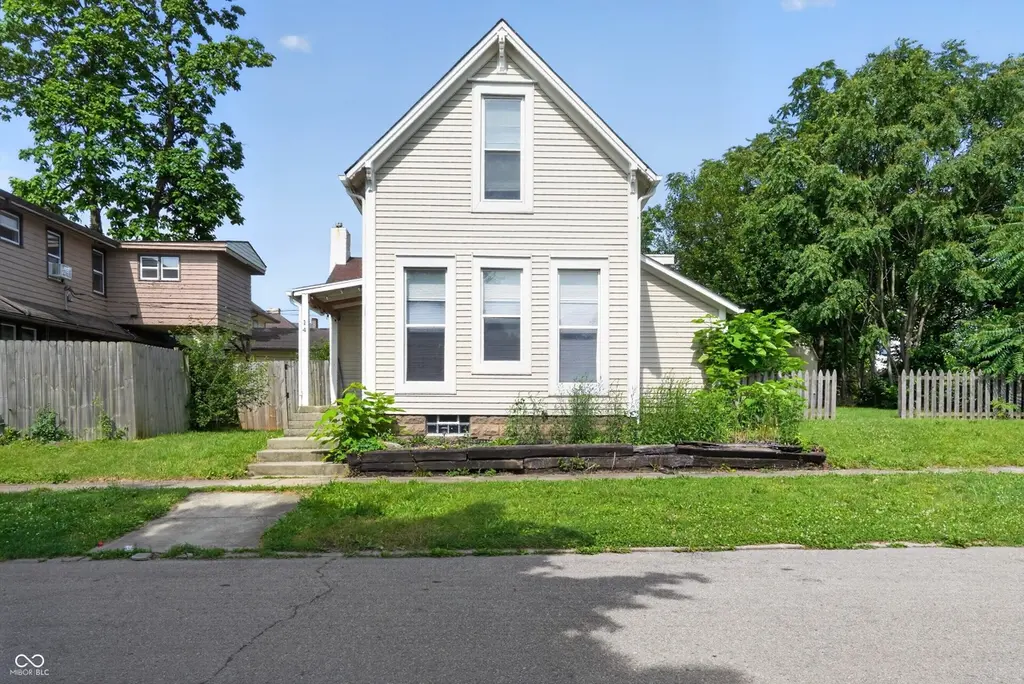14 Wood St