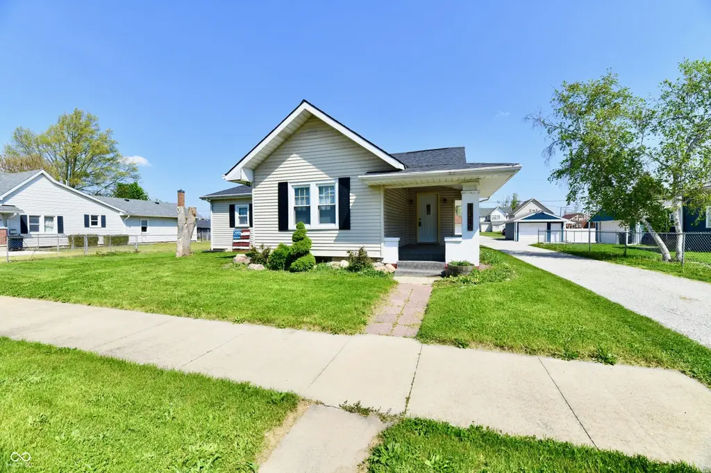 1316 S E St