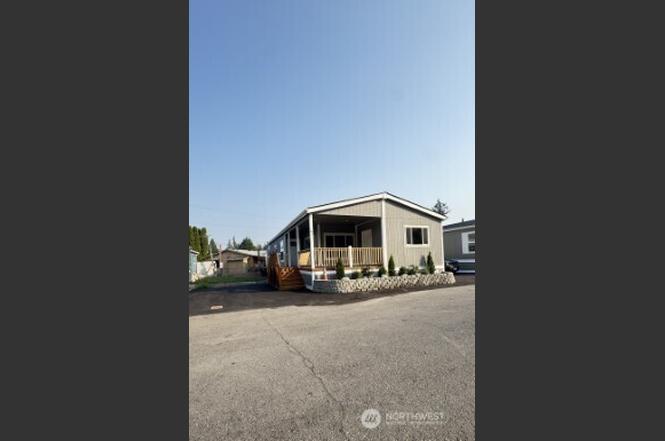 4205 Auburn Way S #101