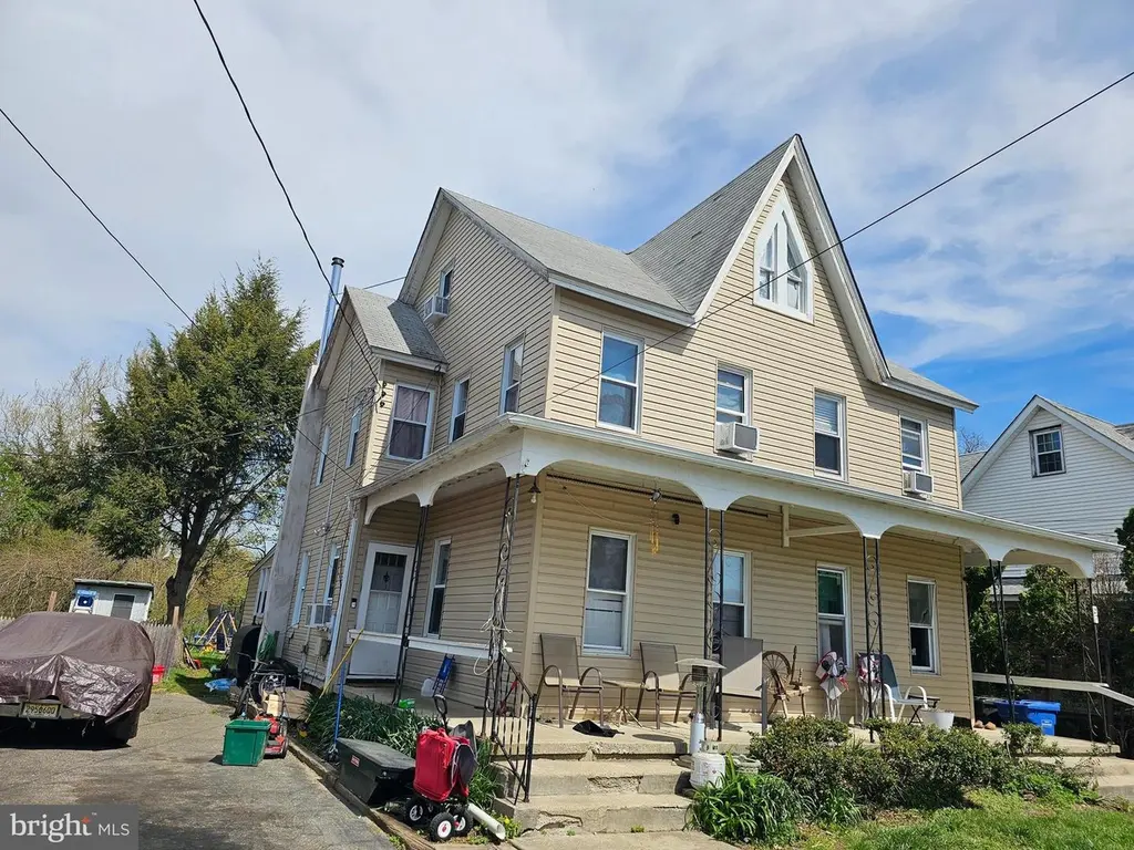 25-27 East Ave