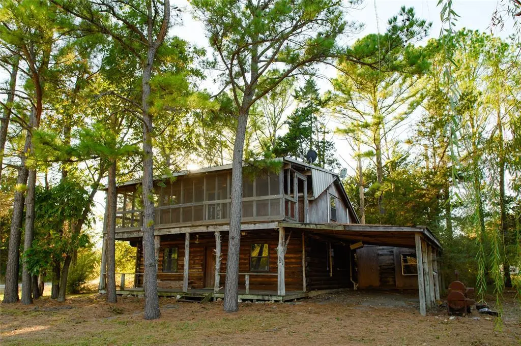 221 Clayton Dr