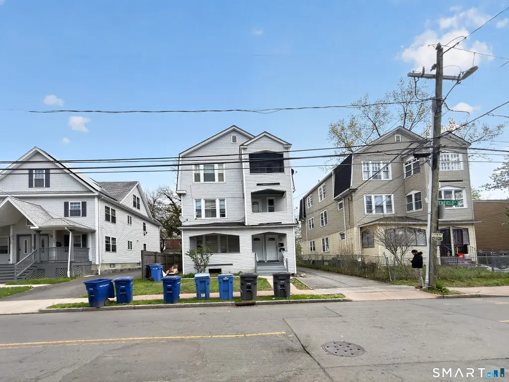 140 Enfield St