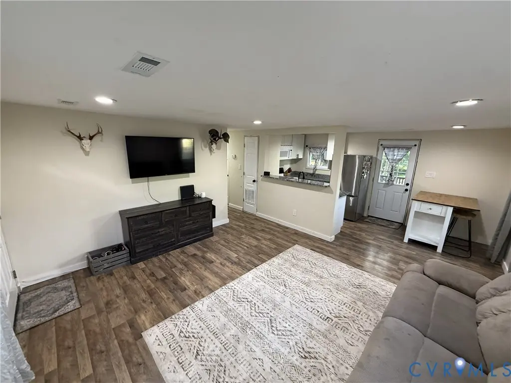 13920 Woods Edge Rd