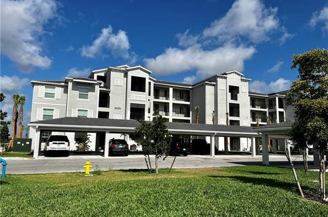 5835 Double Eagle Cir #4718