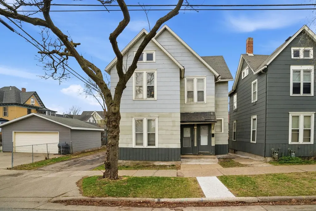 525 Galtier St