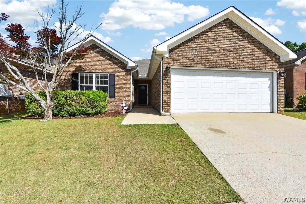 1411 Gingerwood Ln